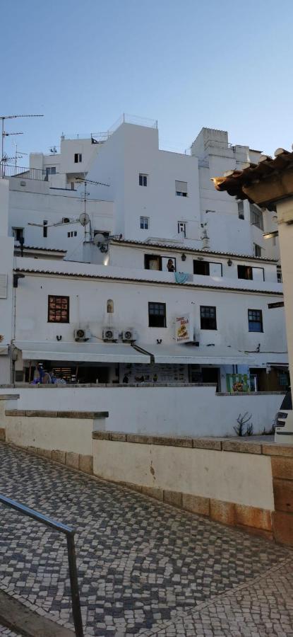 Wonder Charm Guesthouse Albufeira Bagian luar foto