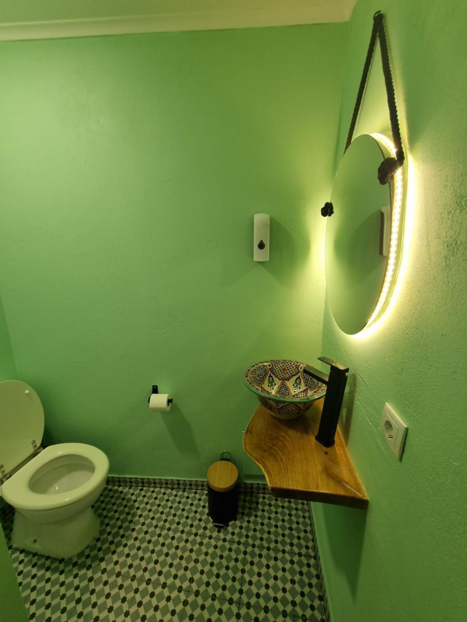 Wonder Charm Guesthouse Albufeira Ruang foto