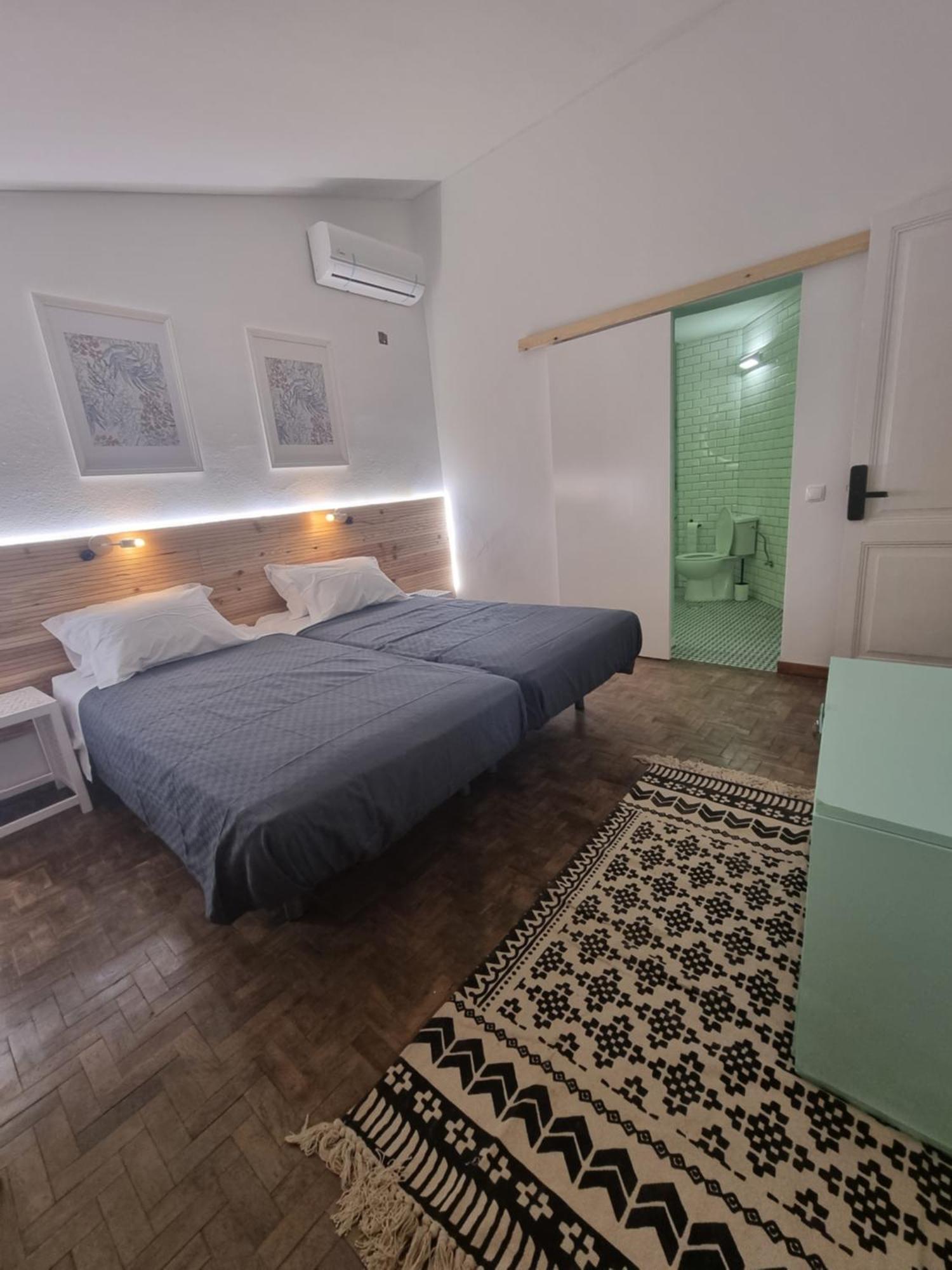 Wonder Charm Guesthouse Albufeira Ruang foto